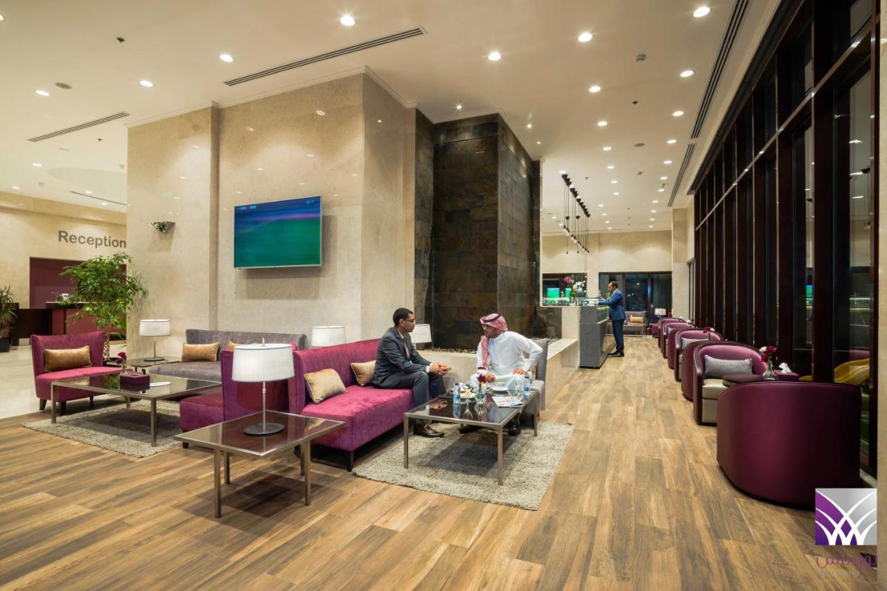 Normas Hotel Khobar Bagian luar foto
