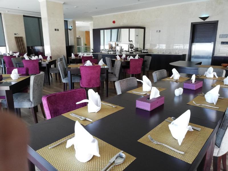 Normas Hotel Khobar Bagian luar foto